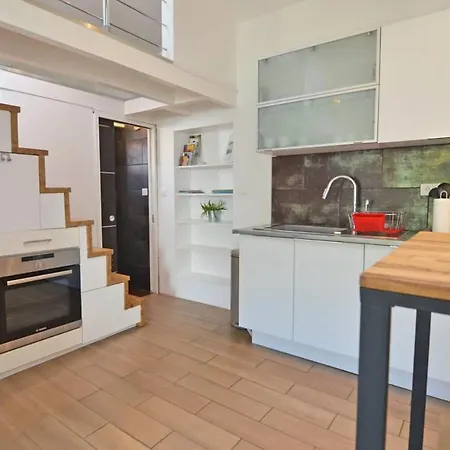 Argia Cozy & Modern With 2 Bedrooms - Balcony - City Center Appartamento Biarritz